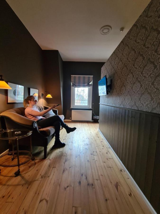 B&B 'T Kasteel & 'T Koetshuys Veurne Luaran gambar